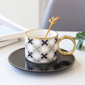 Põhjamaade Ins geomeetria jälgida kulla kohvi tass tassi kerge luksuslik keraamiliste restoran kruus